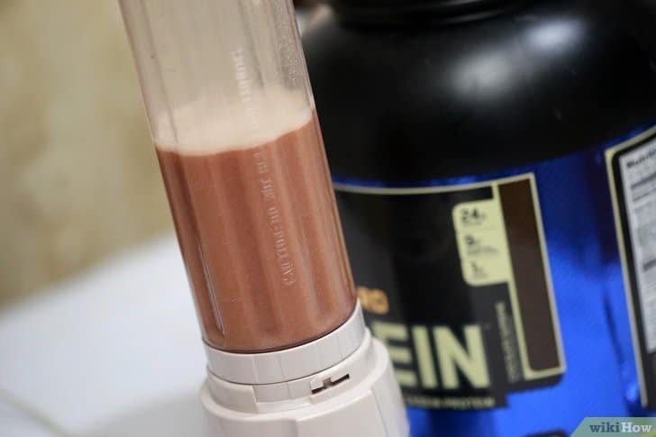 Night protein shake with banana, Greek yogurt, egg whites and skim milk